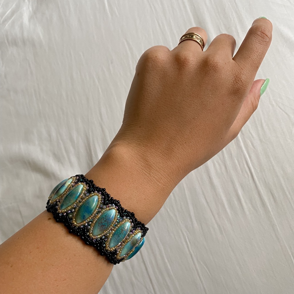 VINTAGE turquoise beaded 1920s boho bracelet
